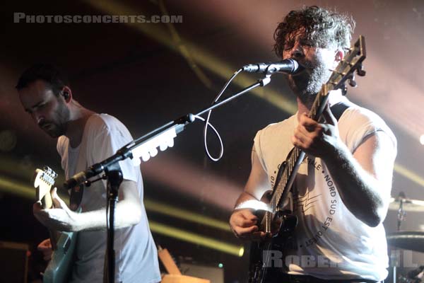 FOALS - 2015-09-04 - PARIS - Cabaret Sauvage - Yannis Philippakis - Jimmy Smith